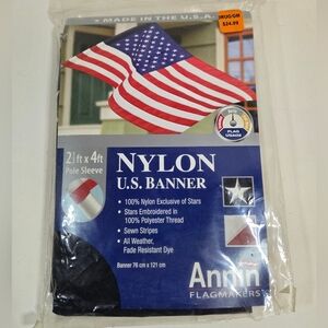 Annin Flagmakers Nylon U.S. Flag. USA Banner. US Banner 76cm x 121 cm
